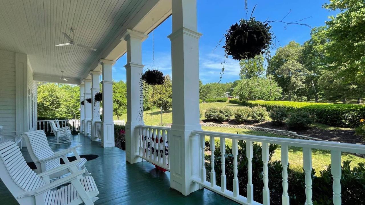 Whitestone Country Inn Kingston Exterior photo