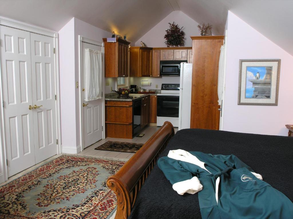 Whitestone Country Inn Kingston Room photo